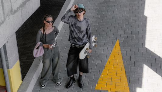 What's the best way to style baggy wide-leg pants for a retro look?