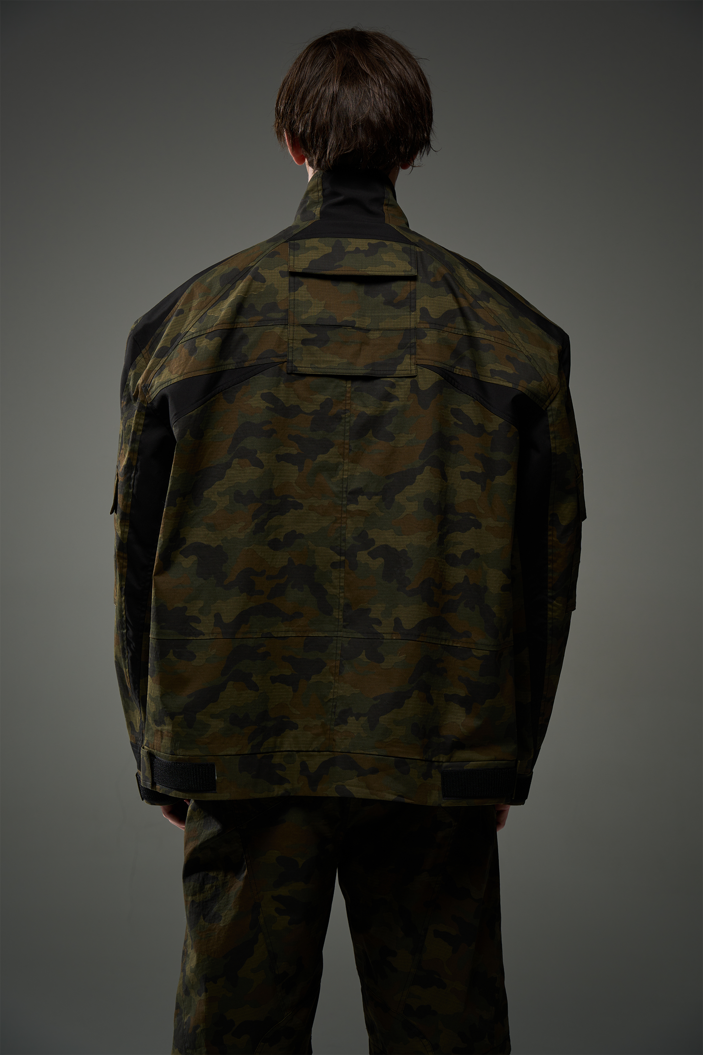 BLINDNOPLAN 24SS Color contrast camouflage overalls