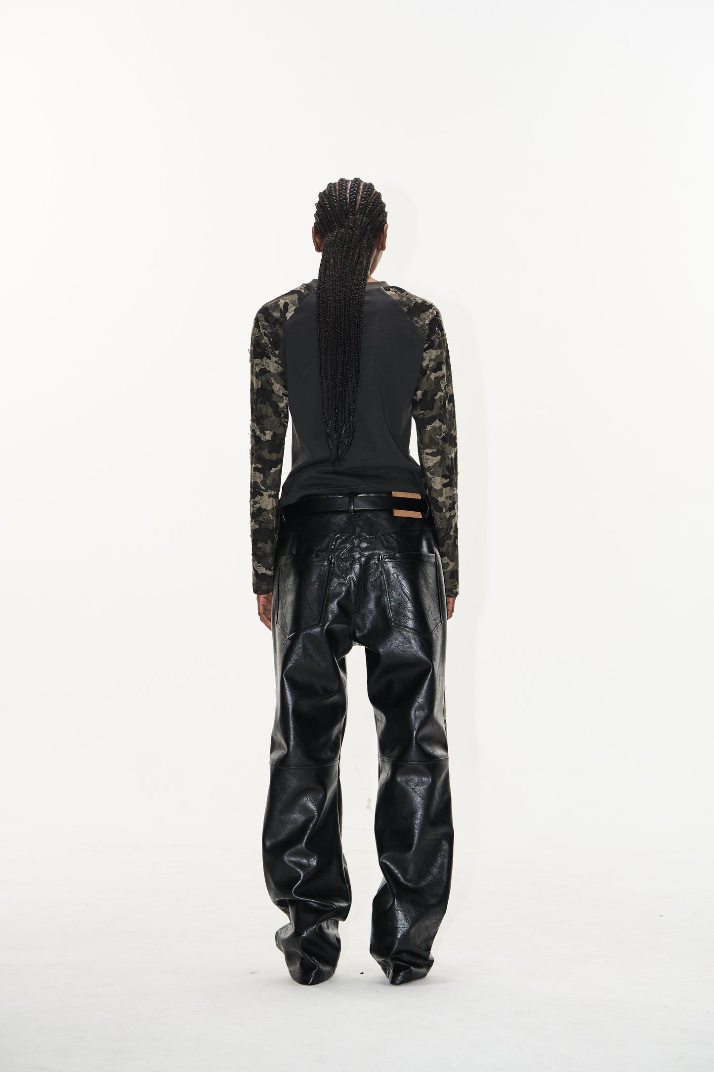 EXITMODE BY BLINDNOPLAN 25SS Cross horse leather pants
