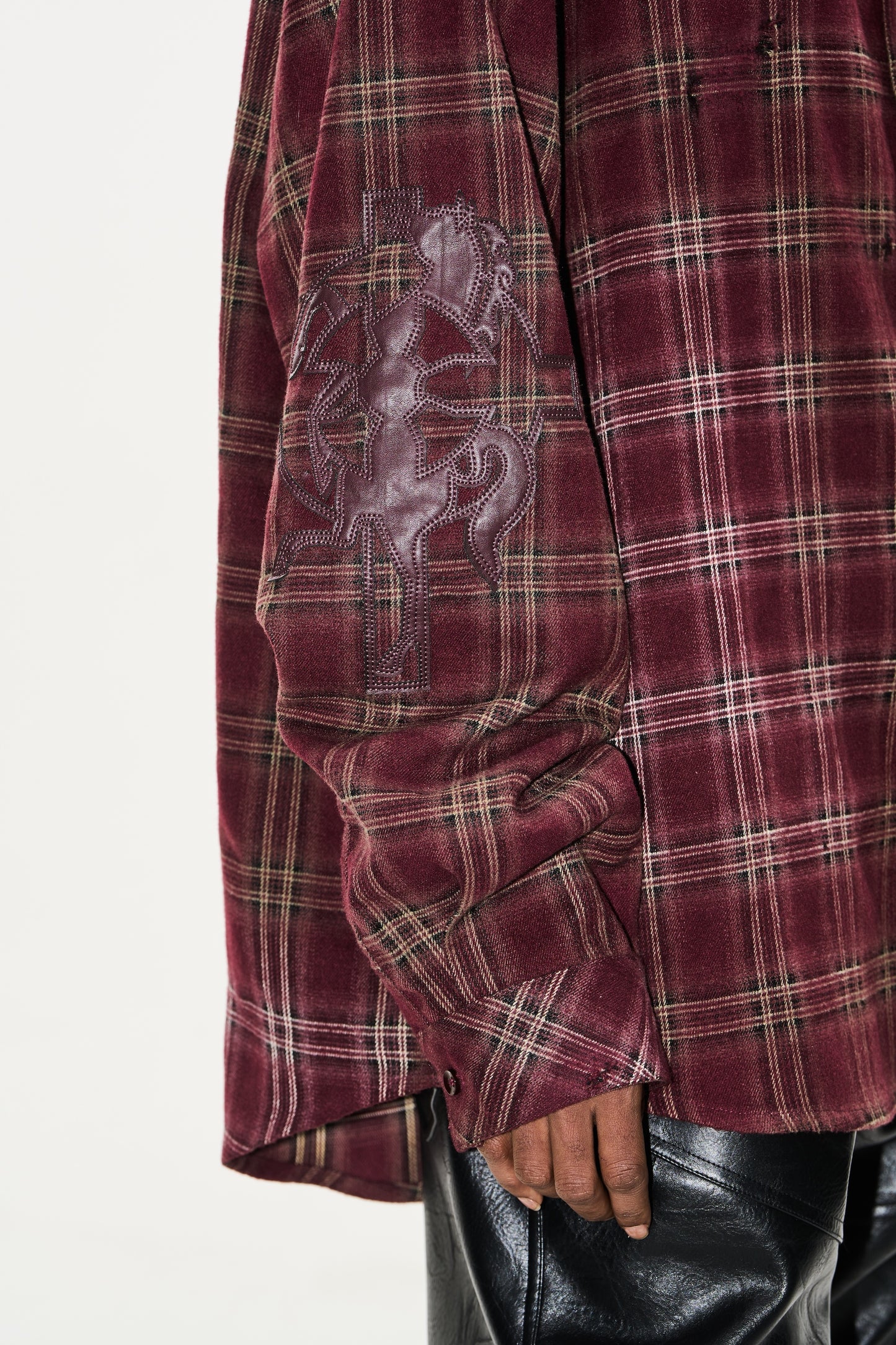 EXITMODE BYBLIDOPLAN25SMakeoldcross horse ghirts