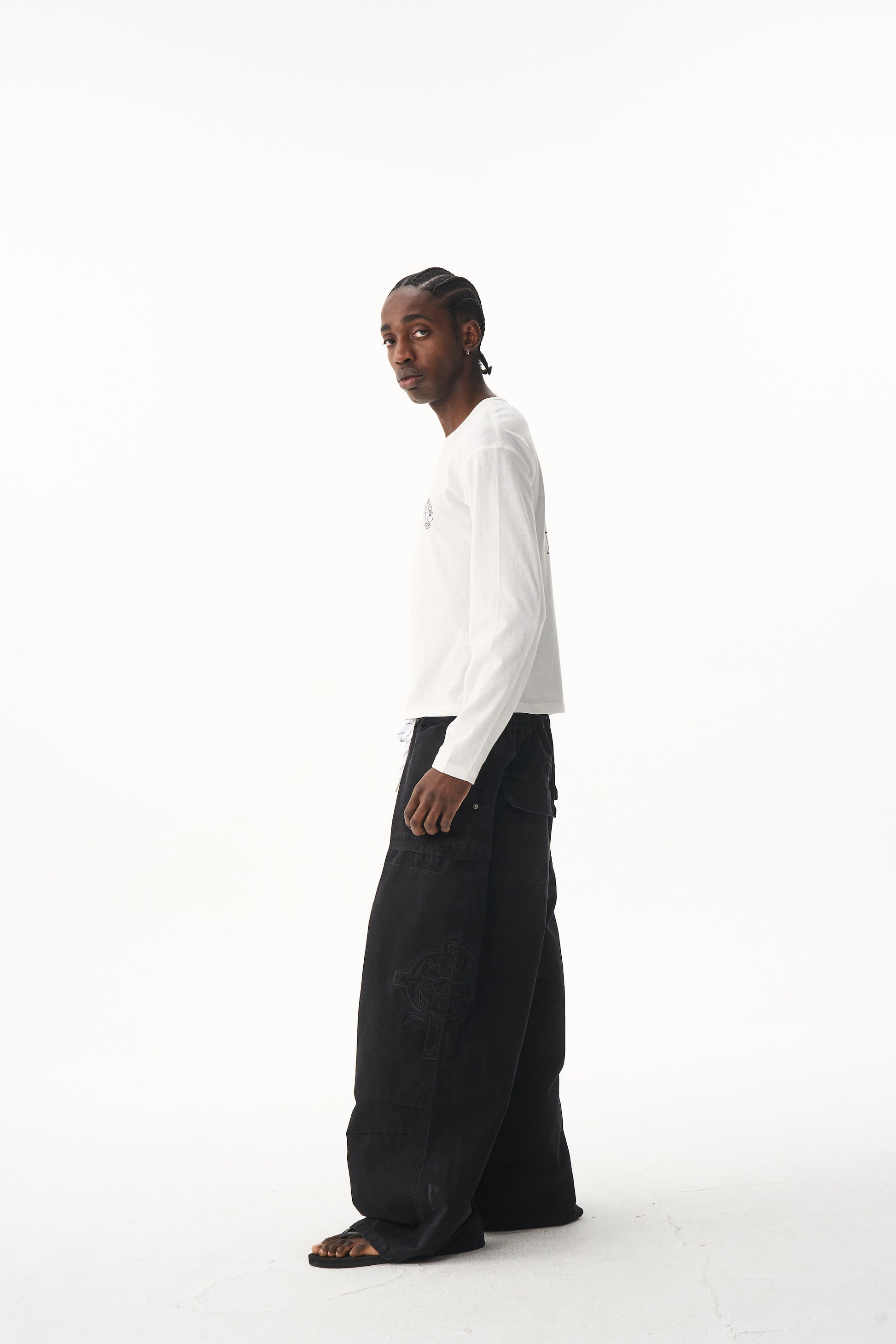 BLIND NO PLAN EXITMODE Battle Horse Embroidered Washed Lumberjack Baggy Pants