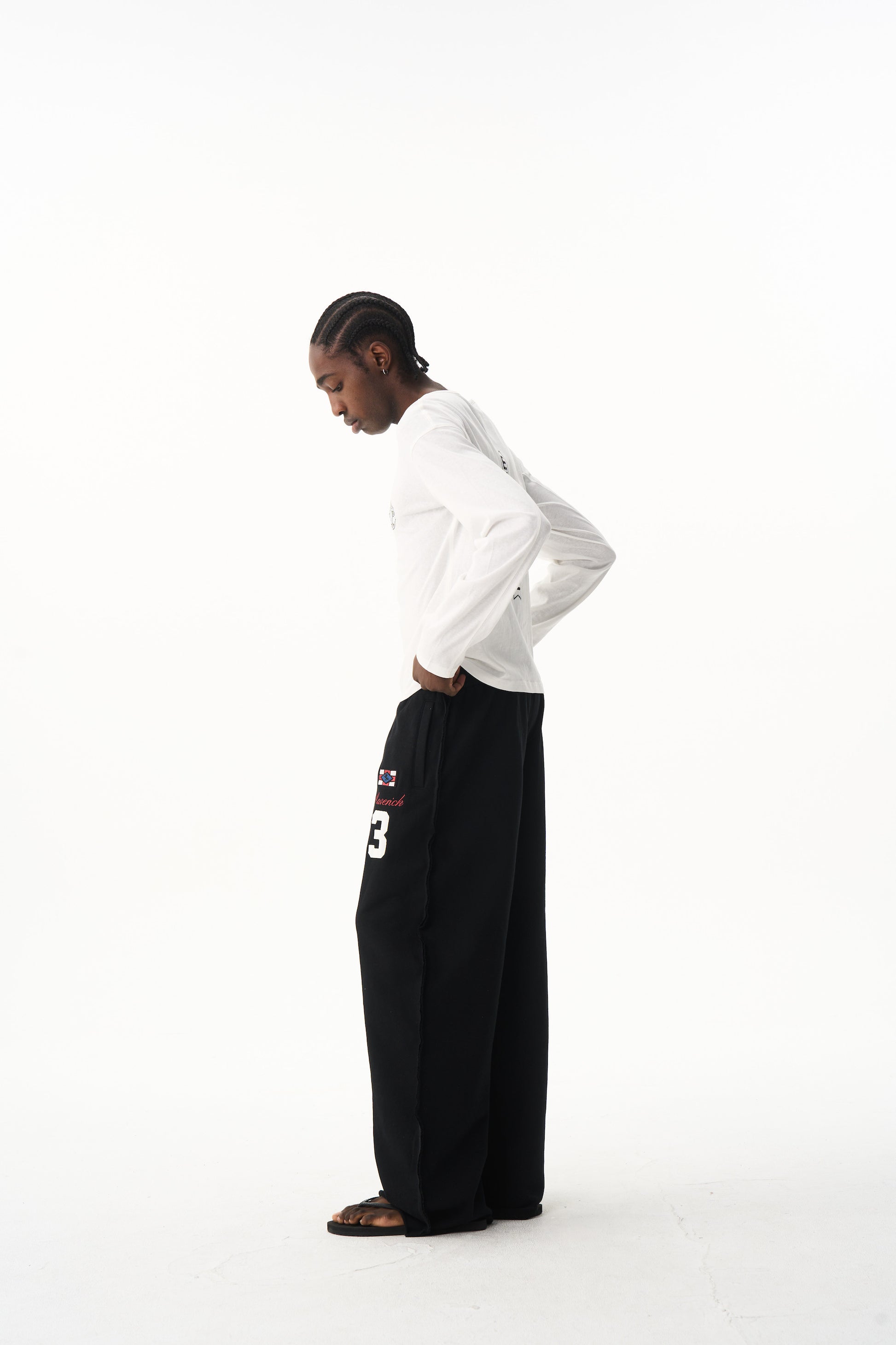 BLIND NO PLAN EXITMODE 26SS Unisex Colorful Embroidered Sweatpants