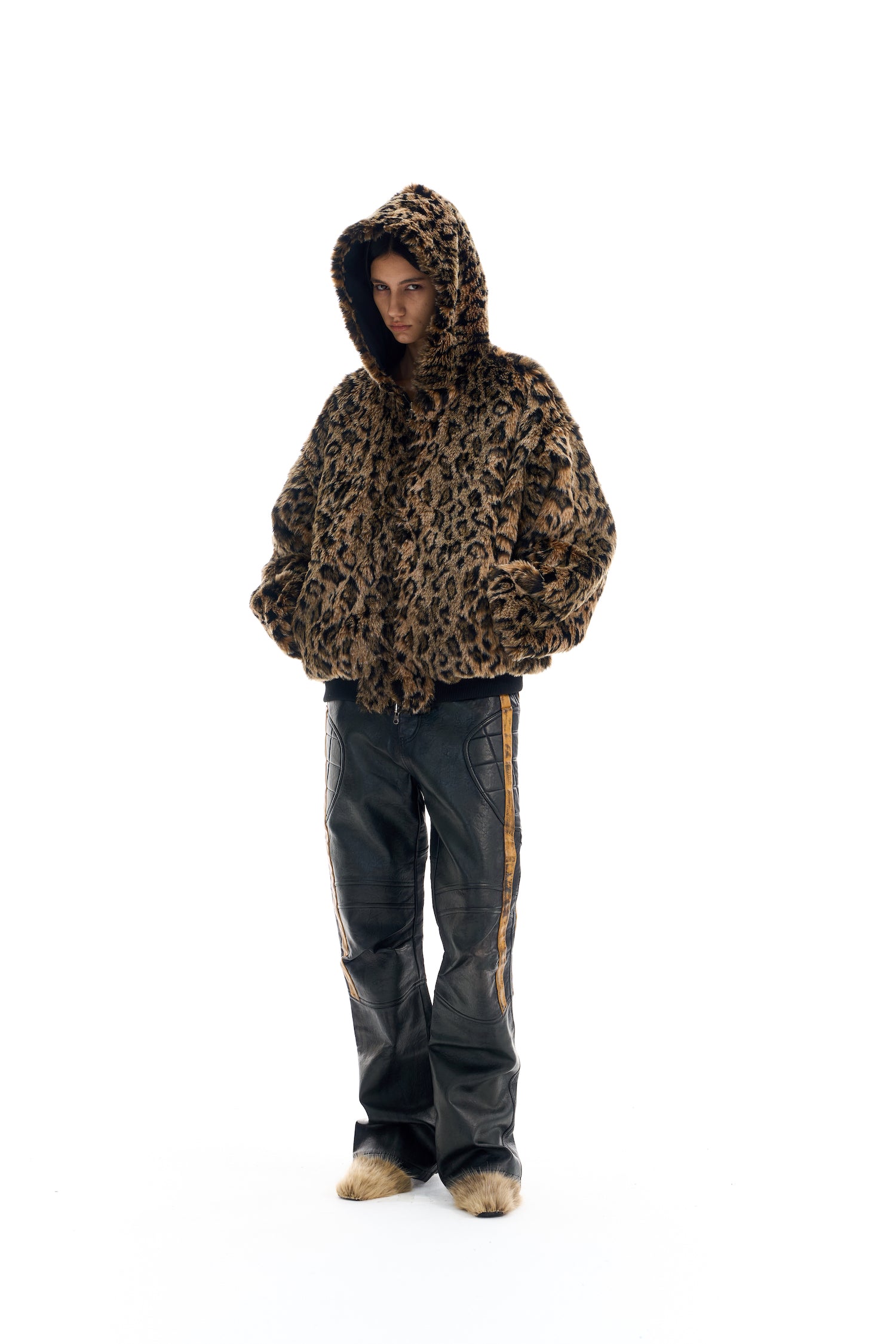 BLIND NO PLAN EXITMODE BY BLINDNOPLAN 25AW Reversible Plush Winter Jacket – Leopard Print
