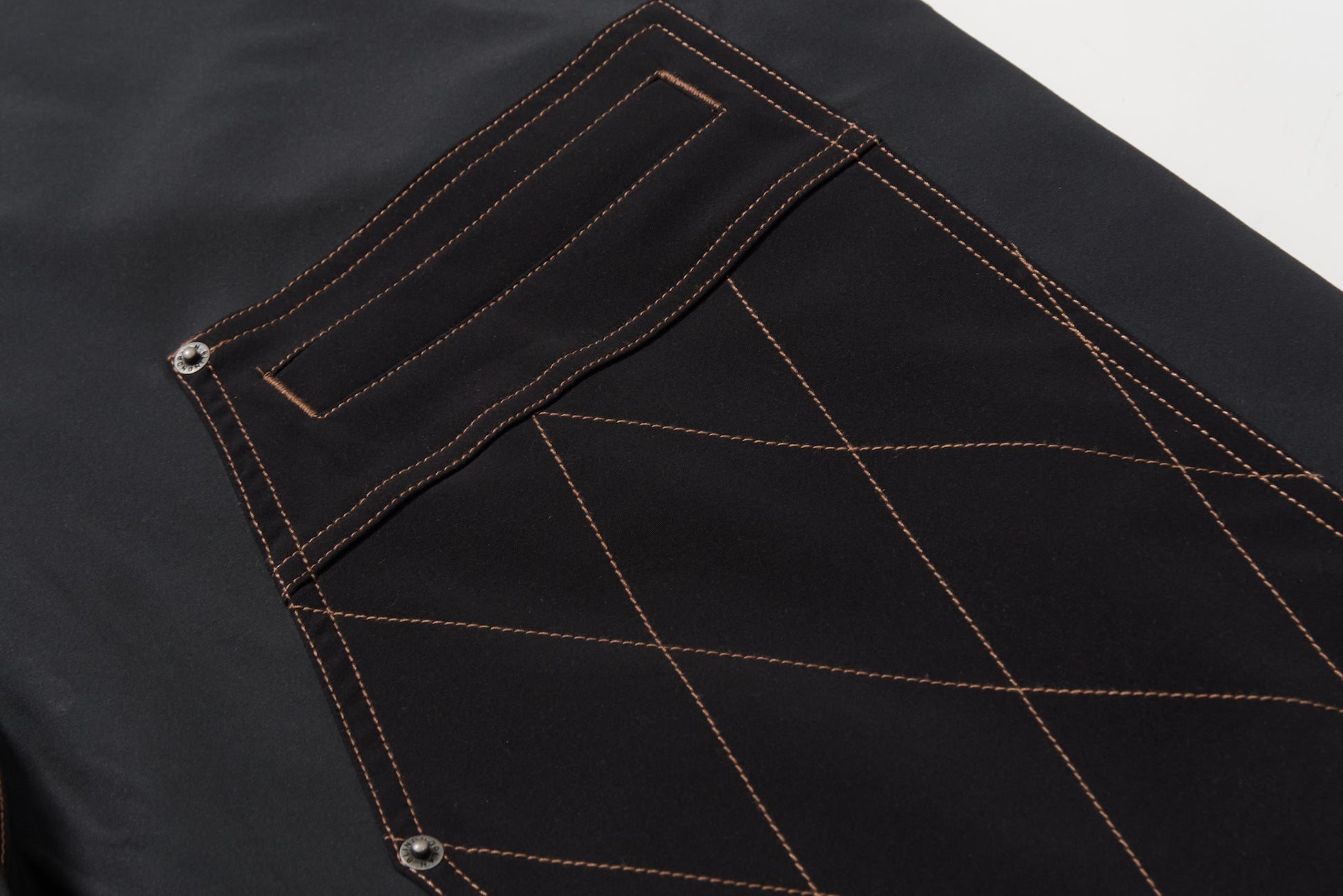 BLIND NO PLAN EXITMODE 26SS Color-Block Quilted Lumber Pants