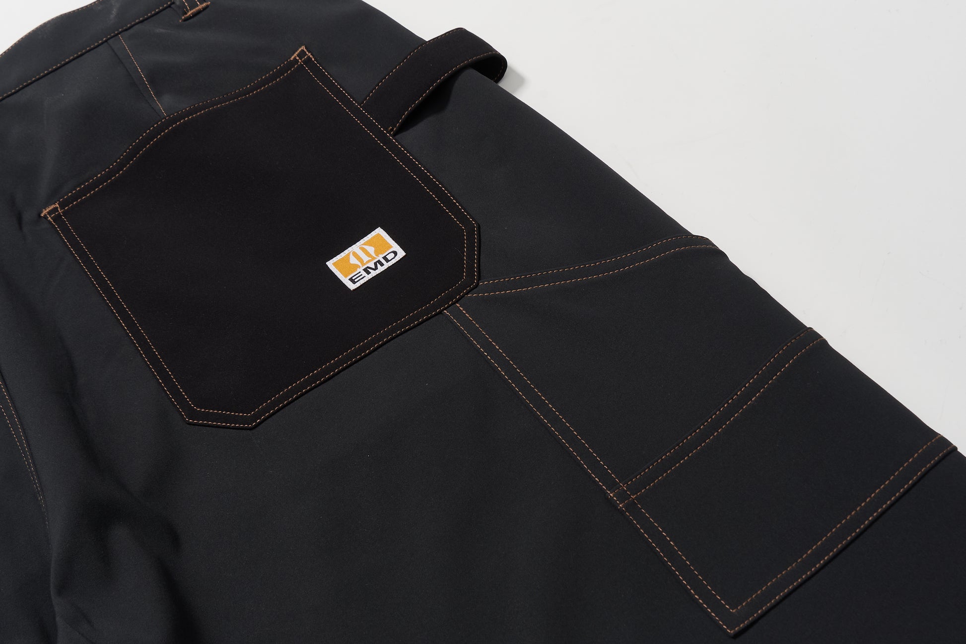 BLIND NO PLAN EXITMODE 26SS Color-Block Quilted Lumber Pants