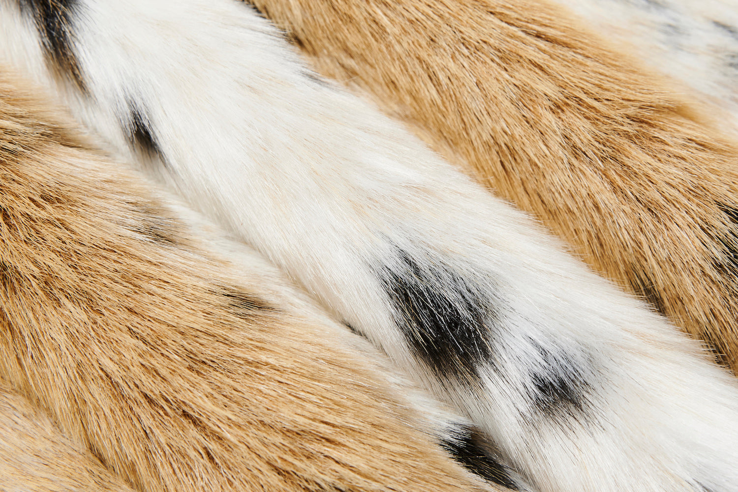 BLIND NO PLAN EXITMODE BY BLINDNOPLAN 25AW Reversible Plush Winter Jacket – Leopard Print