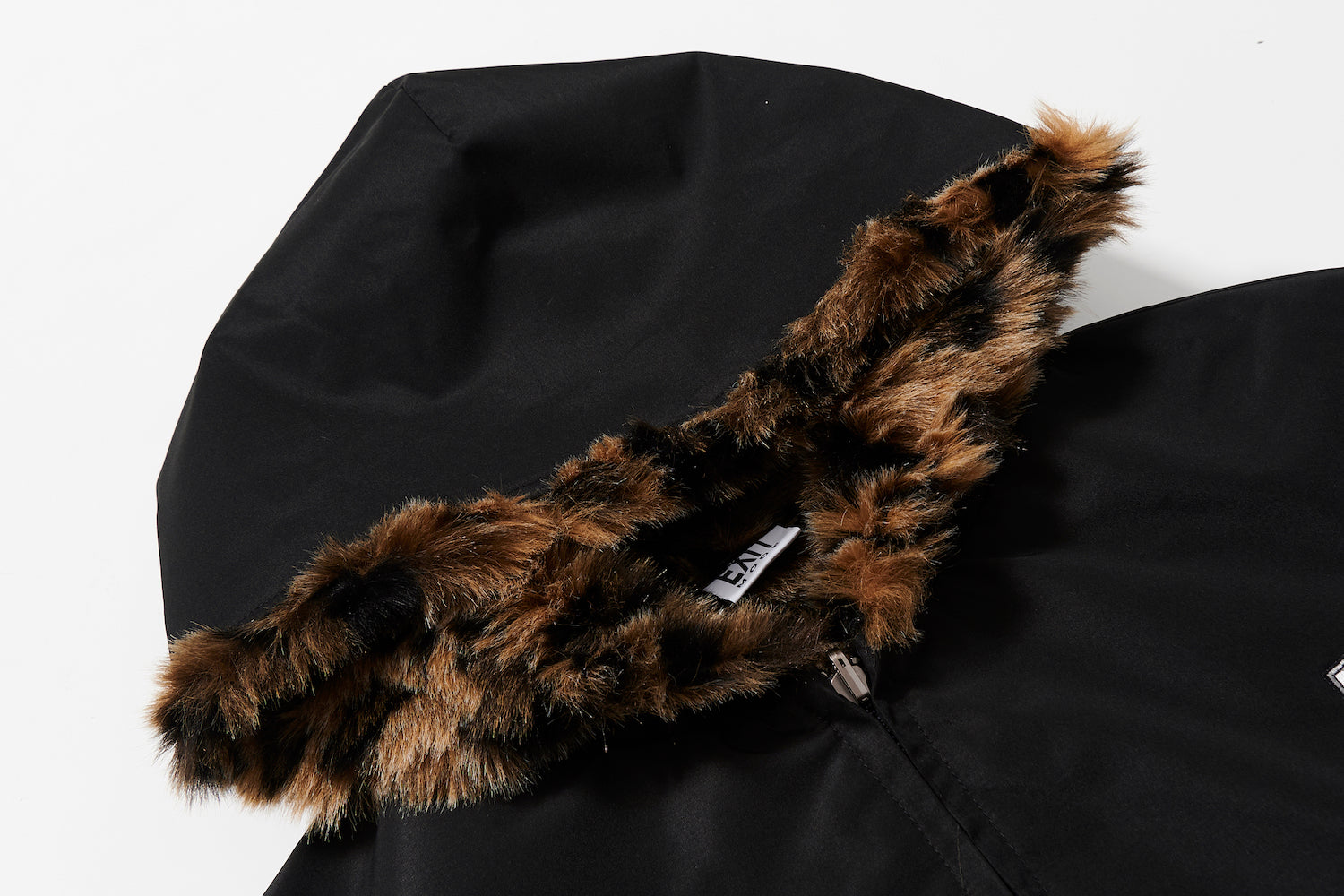 BLIND NO PLAN EXITMODE BY BLINDNOPLAN 25AW Reversible Plush Winter Jacket – Leopard Print