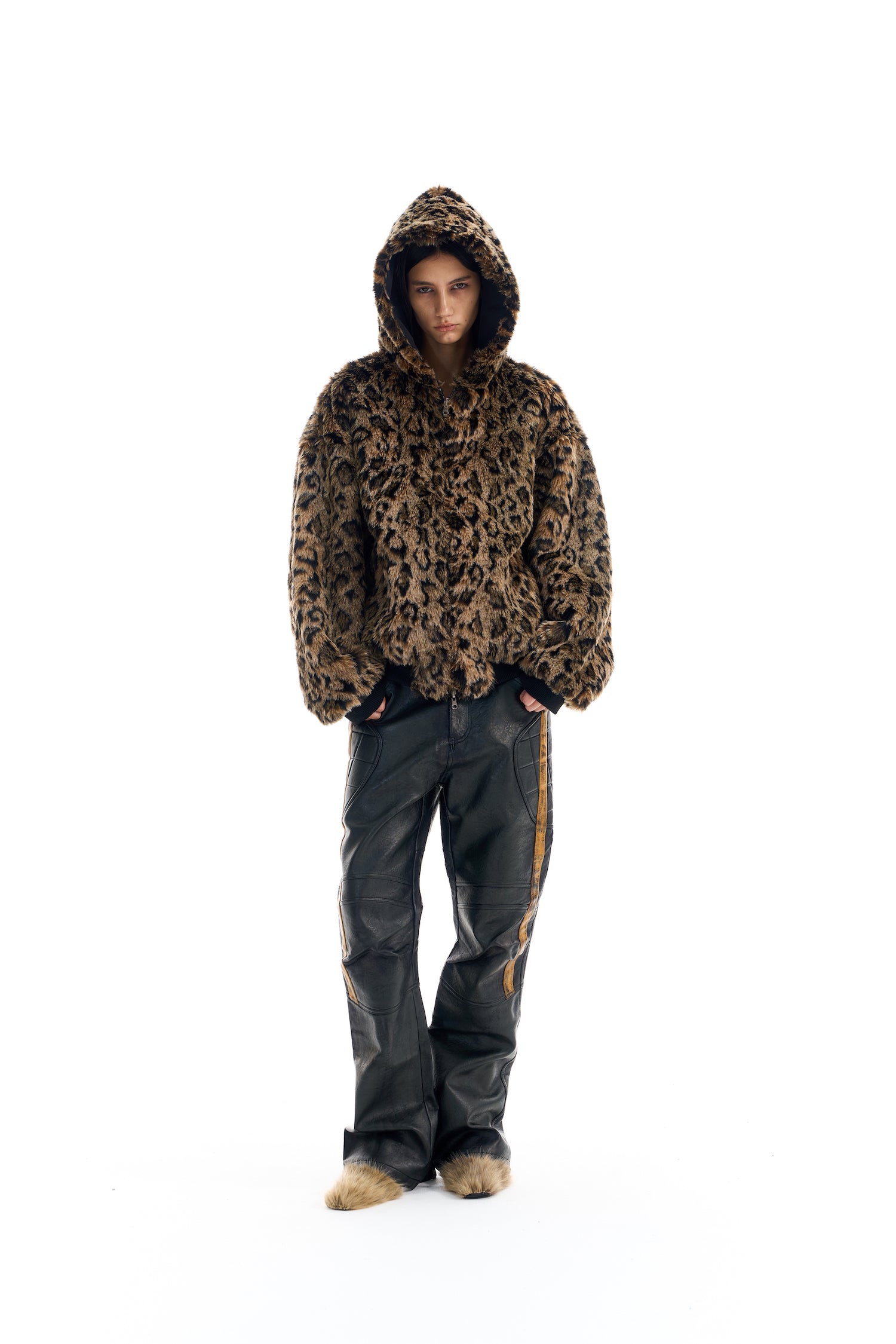 BLIND NO PLAN EXITMODE BY BLINDNOPLAN 25AW Reversible Plush Winter Jacket – Leopard Print